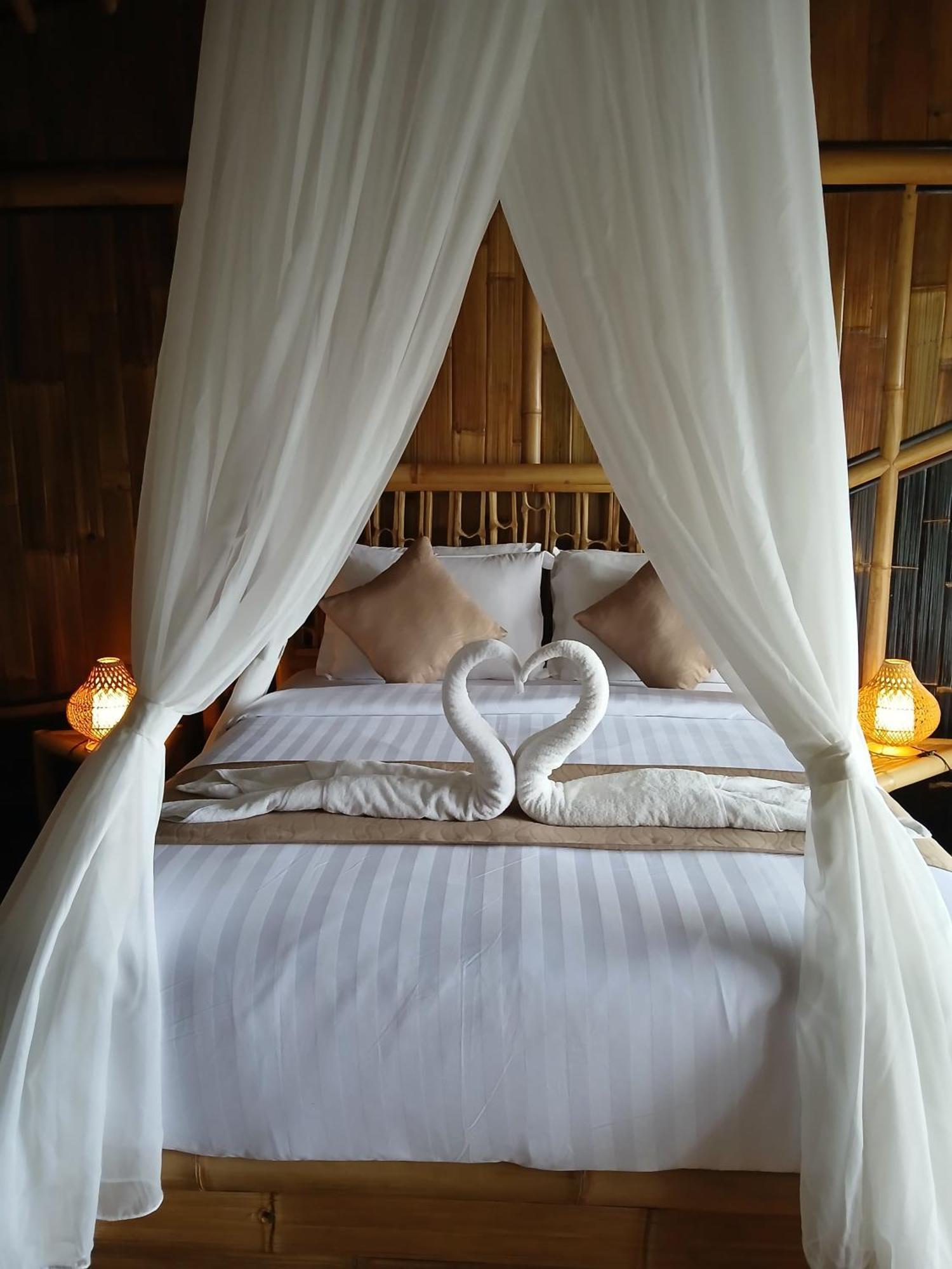 Danaswari Bali Bamboo House Villa Selat Luaran gambar